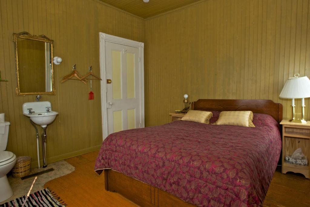 Auberge Du Cafe Chez Sam Baie-Sainte-Catherine Pokój zdjęcie